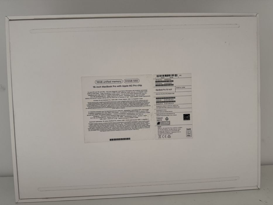 Кутии за MacBook Pro и Air M2, M3, M4 - 15" и 16"