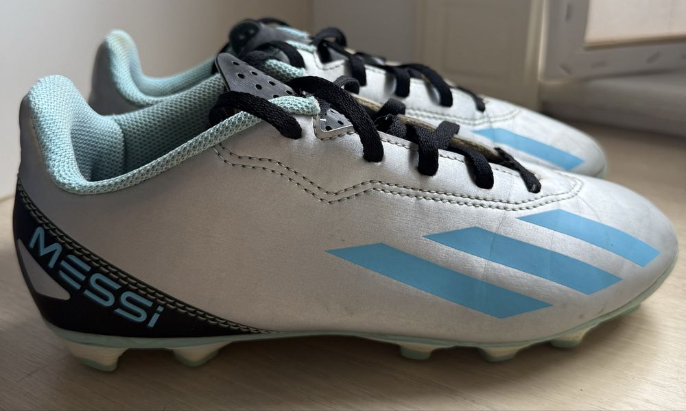 Ghete de fotbal  Adidas