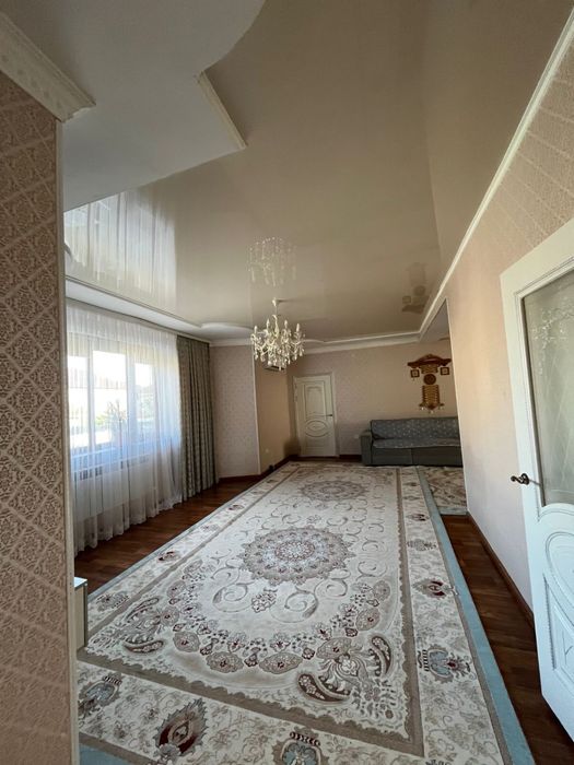 Арайда үй сатылады