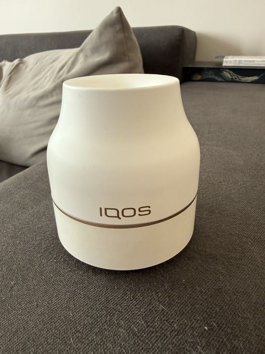 Пепелник IQOS използван