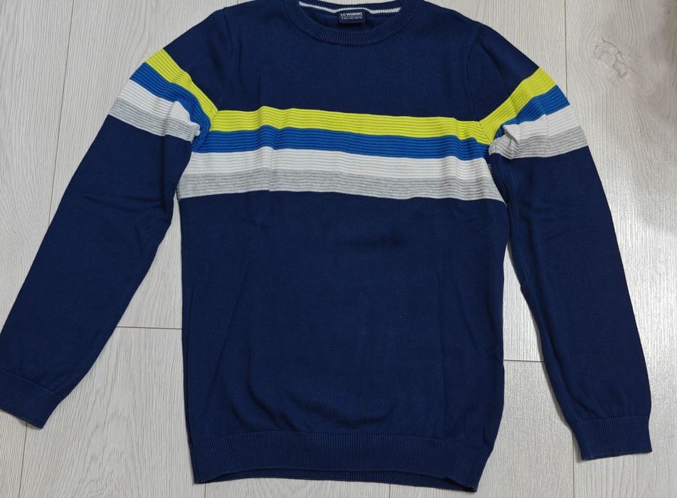 Bluze cu mâneci lungi pentru copii, marimea 140. Ambele 35 lei