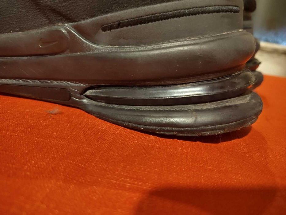 Nike AirMax 42ри номер