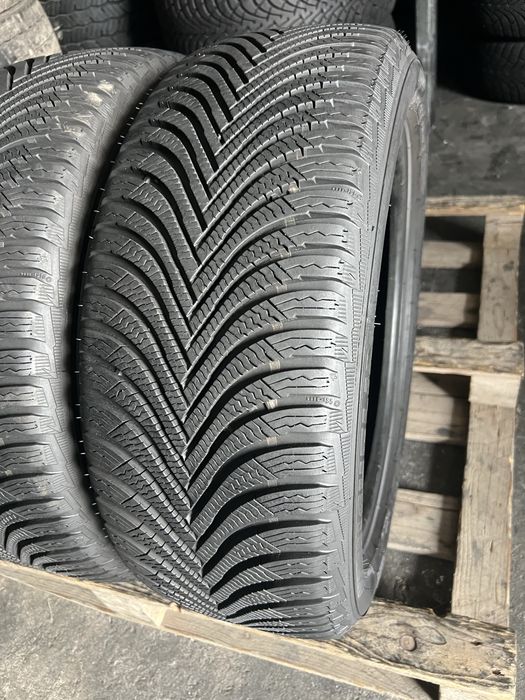 2 anvelope iarna 205/50/17 Michelin 8 mm!