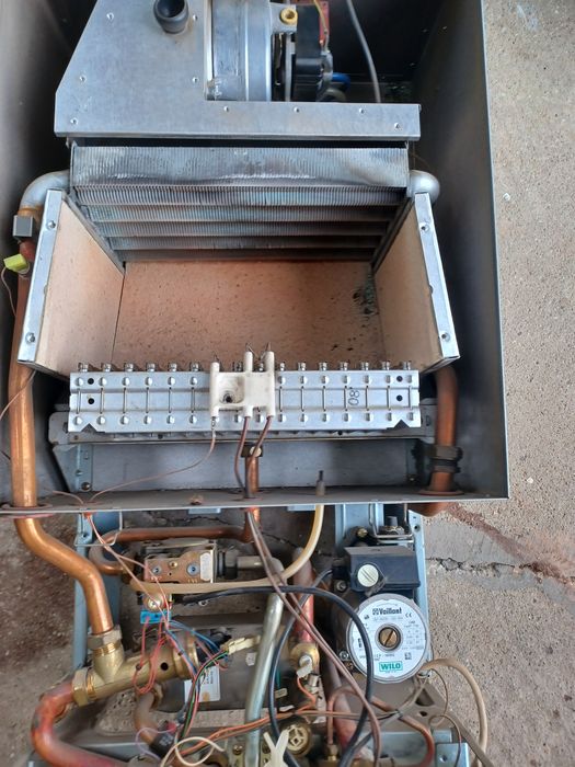 Centrala termica Vaillant VUW INT 242/2-5