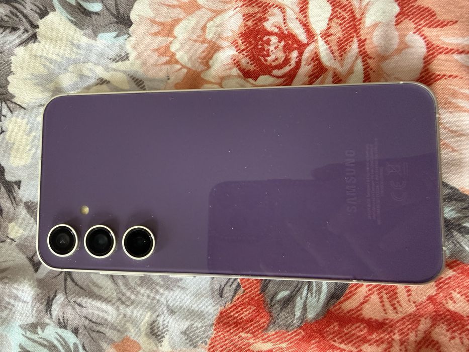 Продам samsung s23 FE