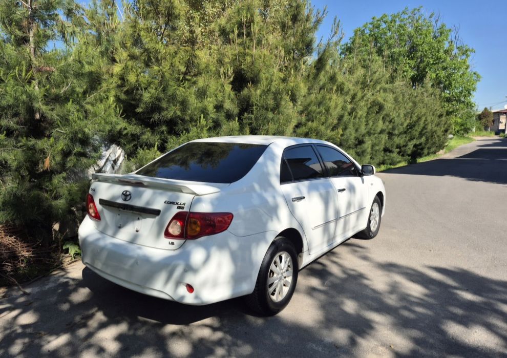 Тойота королла 1.8 автомат