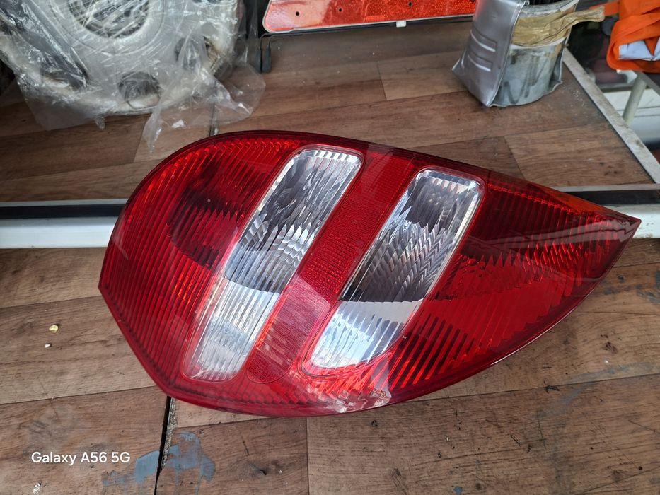 Оригинален стоп Mercedes B clasa