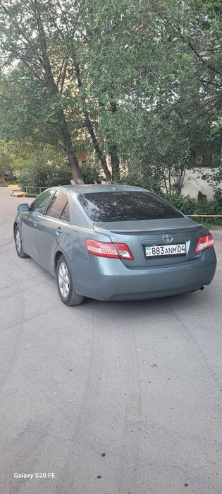 Тойота Камри 2011