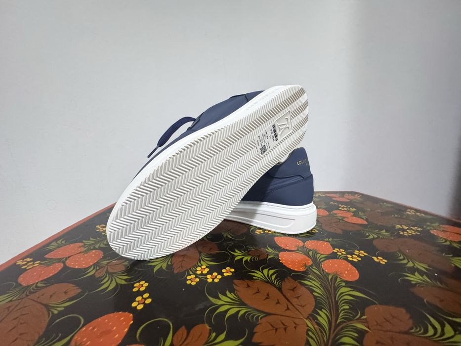 Крассовки Louis Vuitton