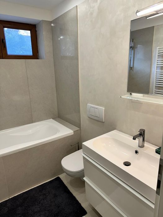 Proprietar, inchiriez apartament 2 camere + gradina privata