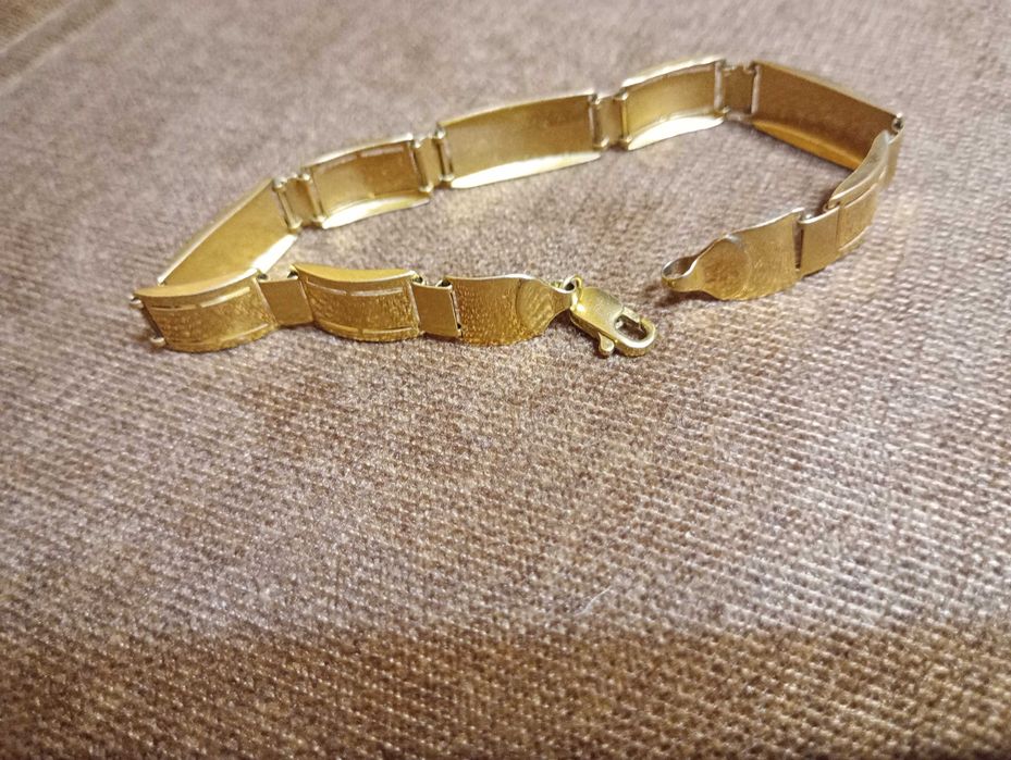 Златна гривна 14к