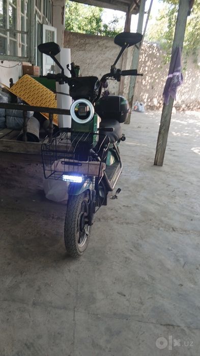Skuter sotiladi holati ortacha 40 km yuryapti
