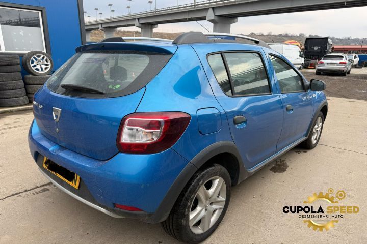 Dezmembrez Dacia Sandero Stepway generatia 2 [2013 - 2016] H4B 400 H4