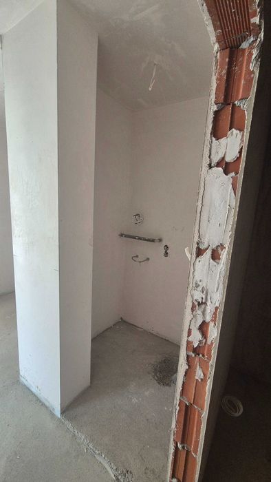 Продава 2-СТАЕН кв. Железник-запад