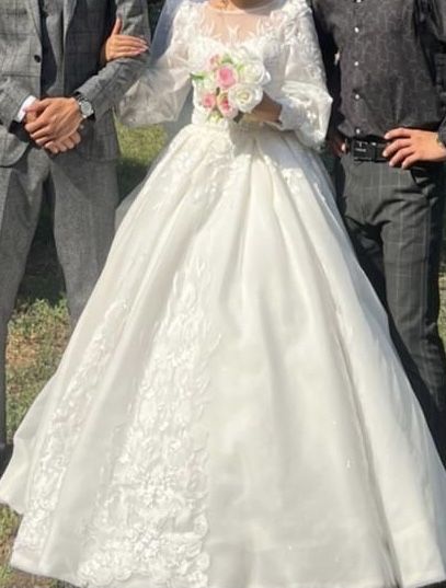 Свадебное платье