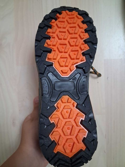 Оригинални обувки на Хюмел