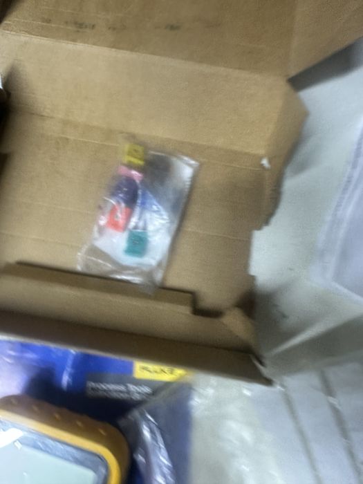 Fluke 714 Thermocouple Calibrator — калибратор термопар.