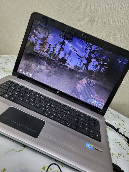 Мощный ноутбук HP  бюдженый игровой.