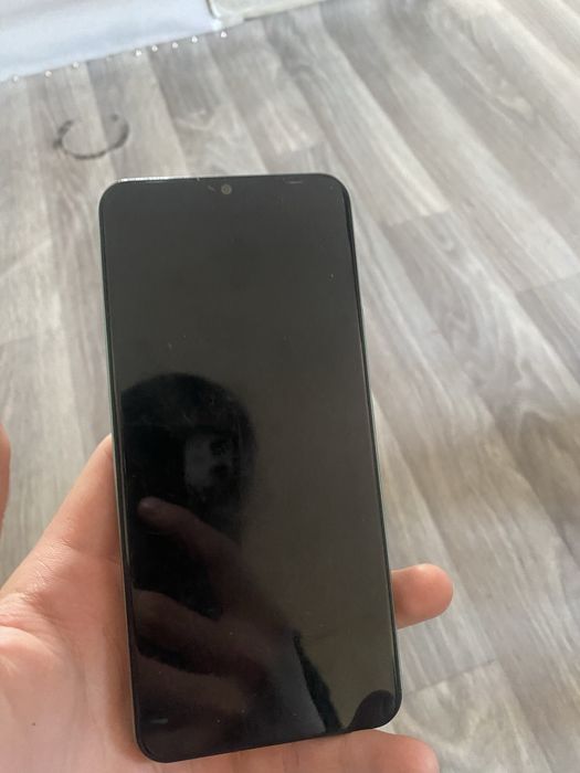 Продам два телефона Redmi A3,Vivo Yo3