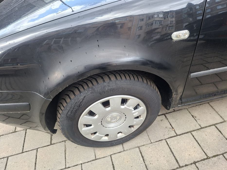 Volkswagen Golf 2001 benzină, 2.156 € — imagine 4