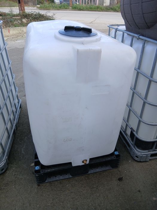 Цистерни 1000л Нови