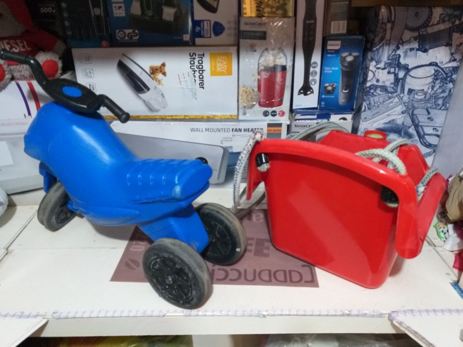 Trotineta si Leagan Pentru Copii