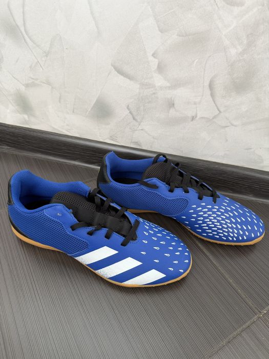 Adidas predator