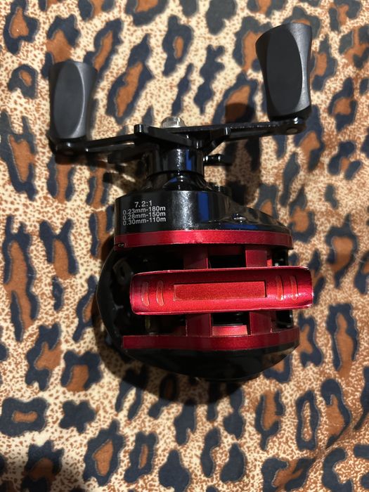 Vand mulineta baitcasting