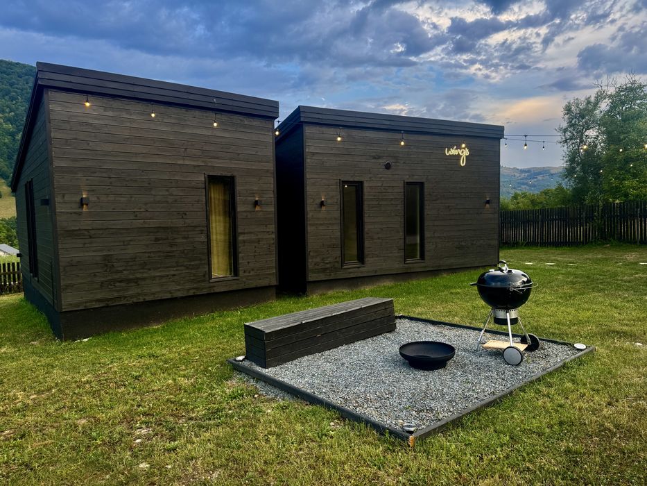Cabana exclusivista WINGS de inchiriat cu 2 dormitoare 4-6 persoane ciubar/jacuzzi
