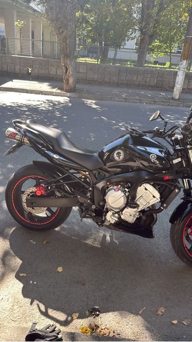 Yamaha FZ6-S FAZER  capacitate cilindrica 600