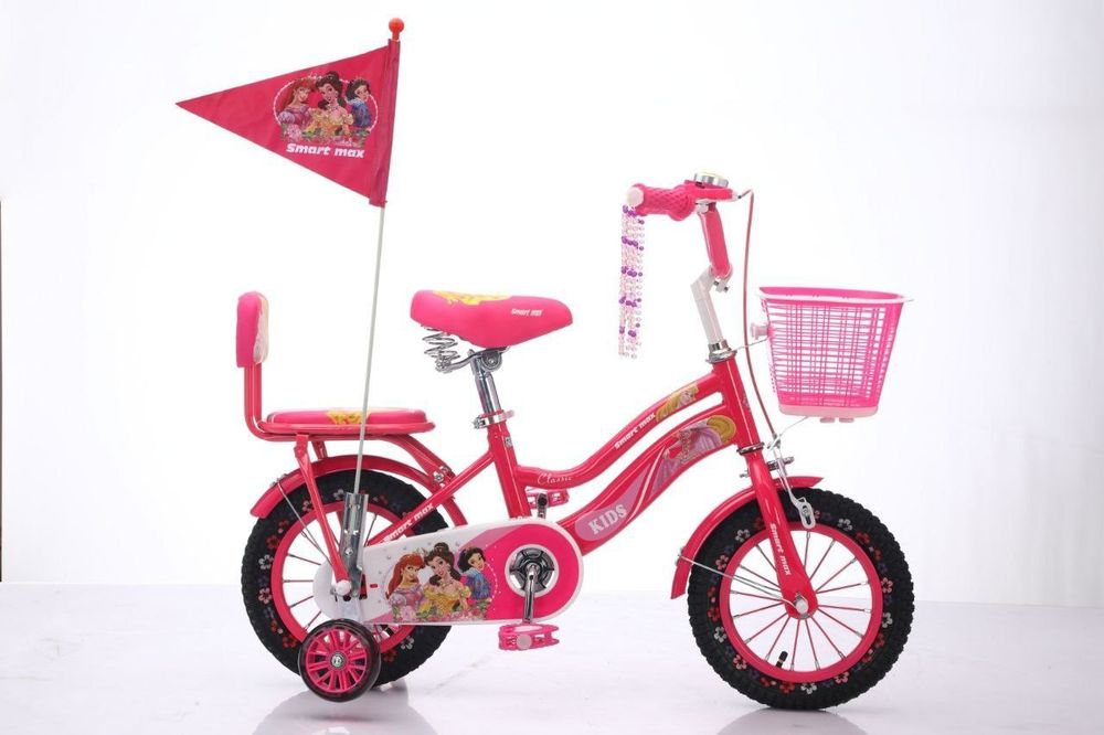 Velosiped yengi salofan ochilgan