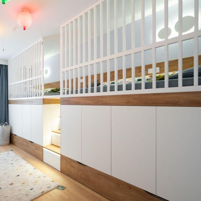 Четиристаен апартамент под наем в ж.к. Изгрев, 2222139