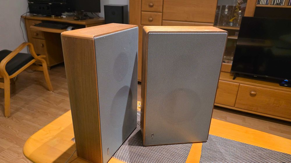 Boxe vintage Canton LE350