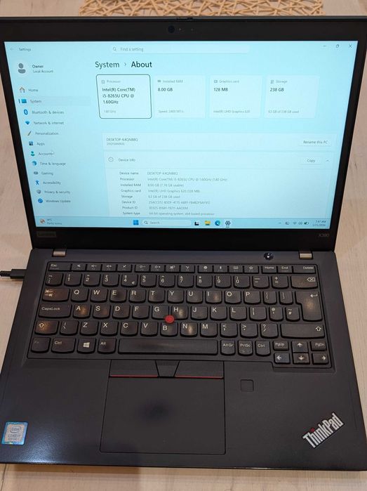 Лаптоп Lenovo ThinkPad x390 / i5-8265U / 8 GB RAM / 256 NVMe / FHD