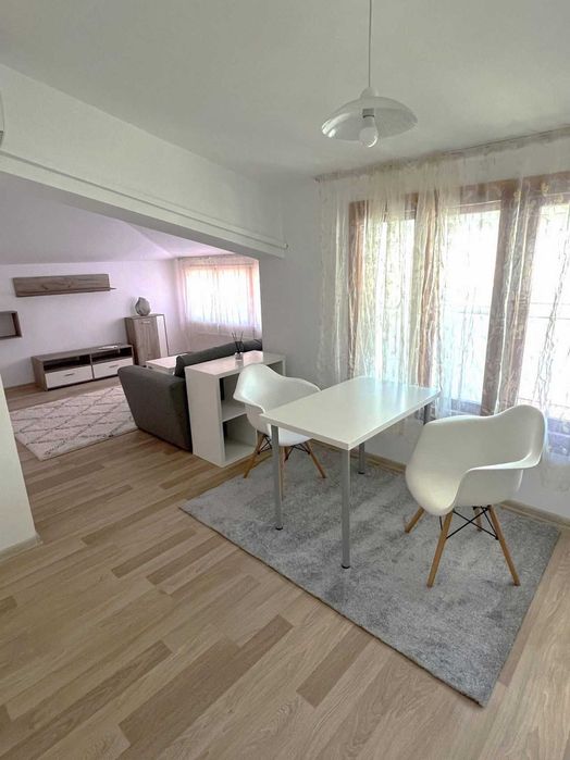 Продава се Двустаен апартамент в Пловдив, Център - 68 кв.м за 2045 €/кв.м - Снимка #2