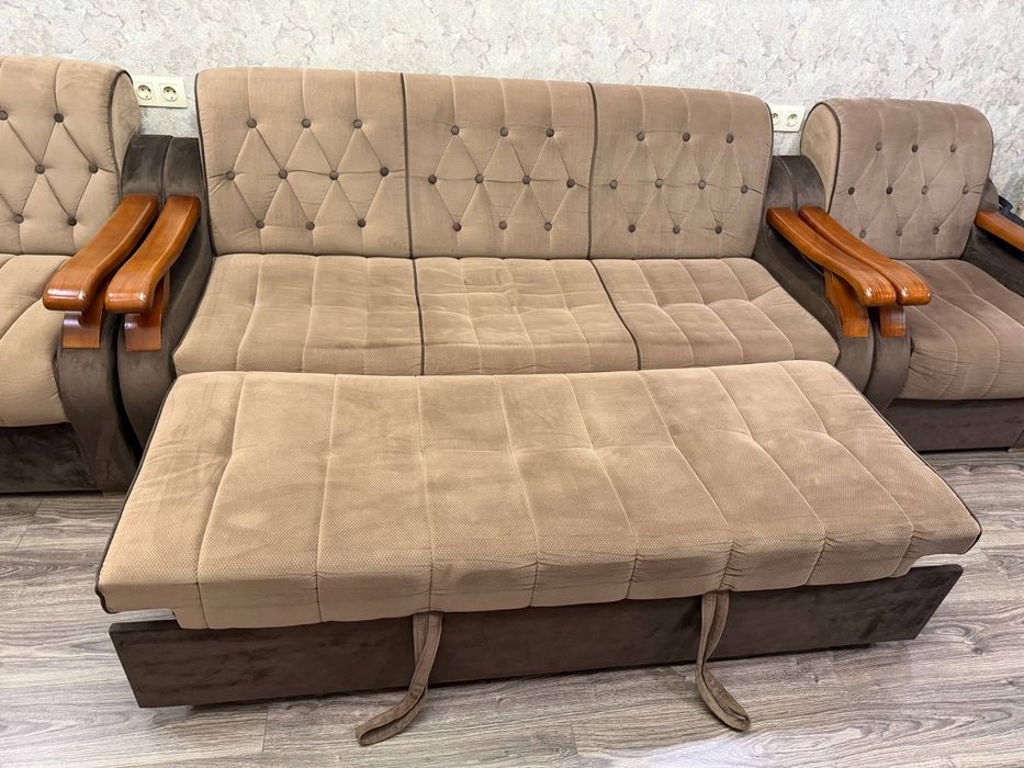 Продам диван и 2 кресла