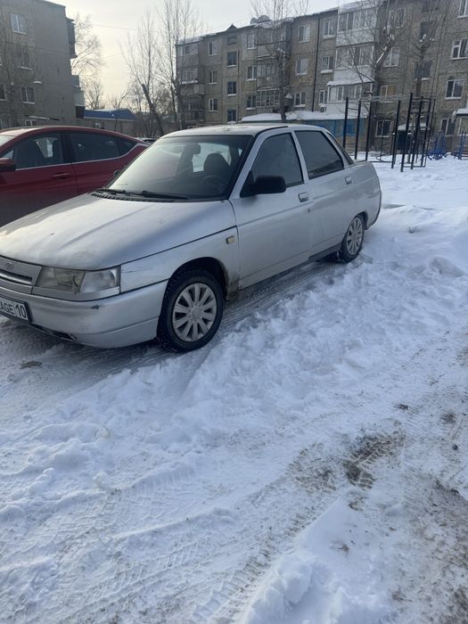 Продам машину ваз 21102