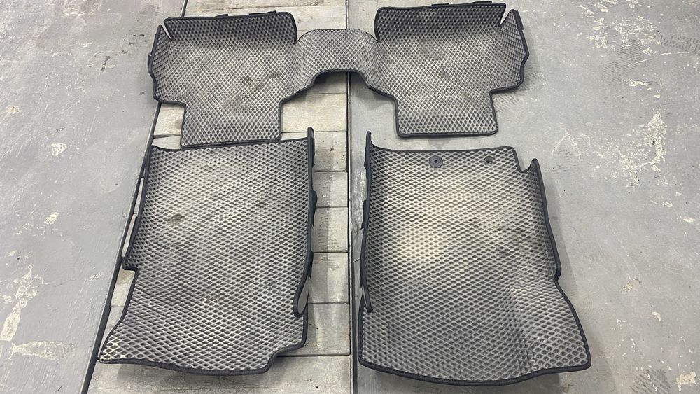 EVA полик на Хундай Акцент