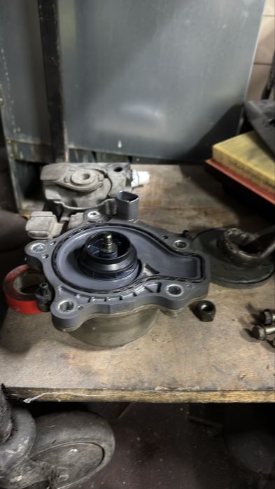 Pompa de apa + termostat Aisin Toyota