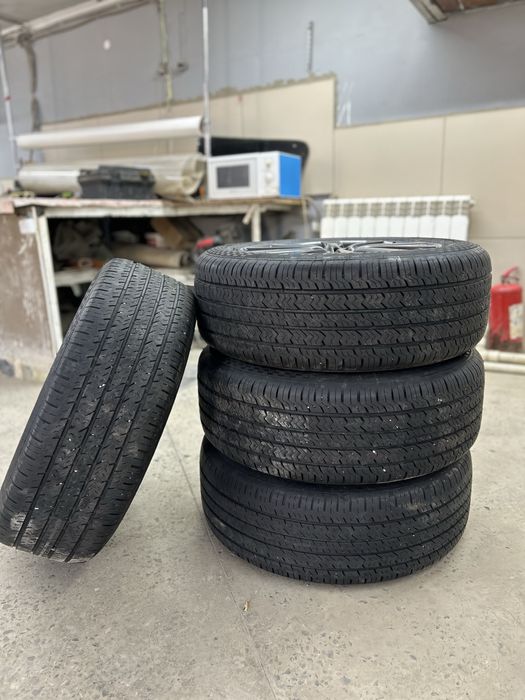 Резина viatti R18 225/60