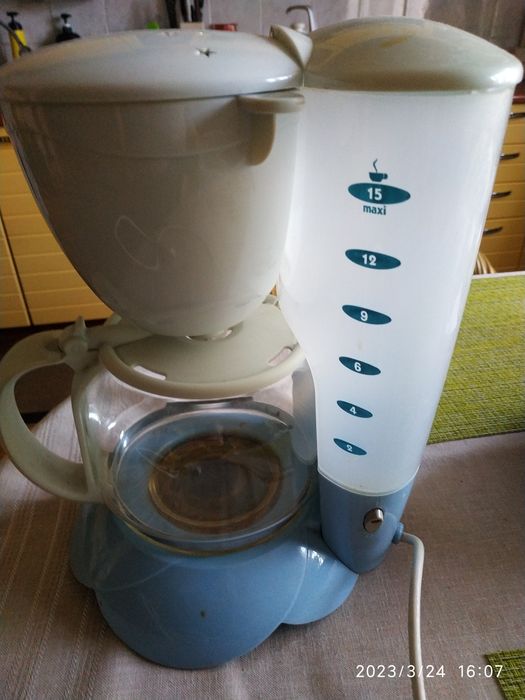 Кофеварка электрическая.