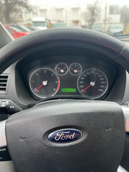 Se vinde Ford Focus C-Max!!