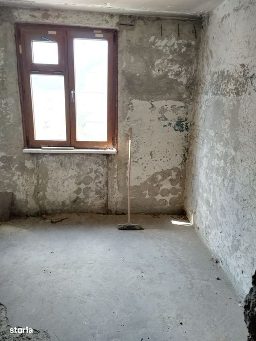 Apartament 3 camere Darmanesti