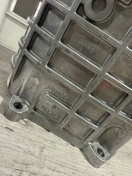 корпус коробки ГАЗель передний