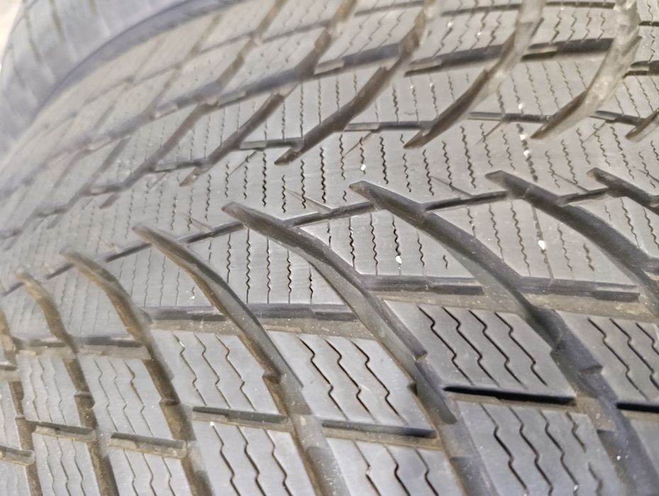 Зимни гуми Nokian 205/45/17 Snow proof