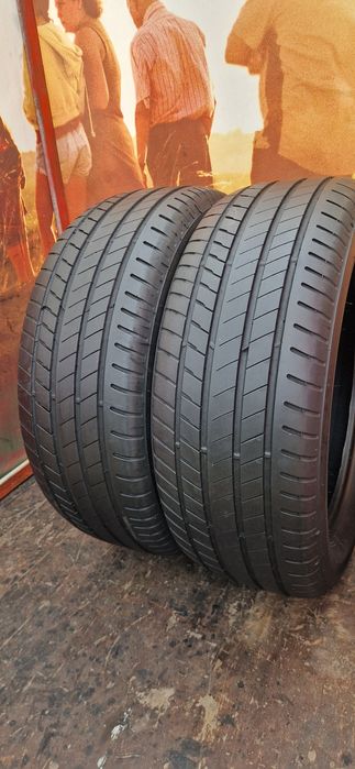 2 Anvelope Bridgestone 245 50 R19 de vara . Dot 2022