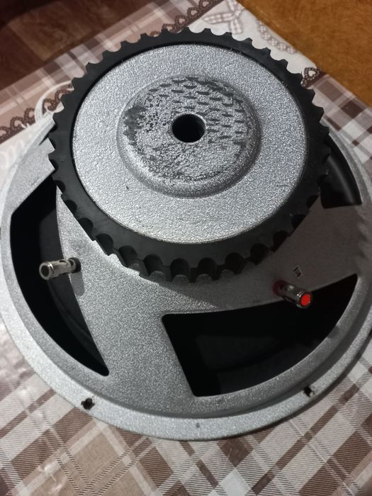 Говорител басов  15 инча-8ома