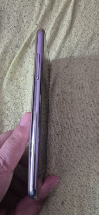 Vând telefon Samsung J 5.