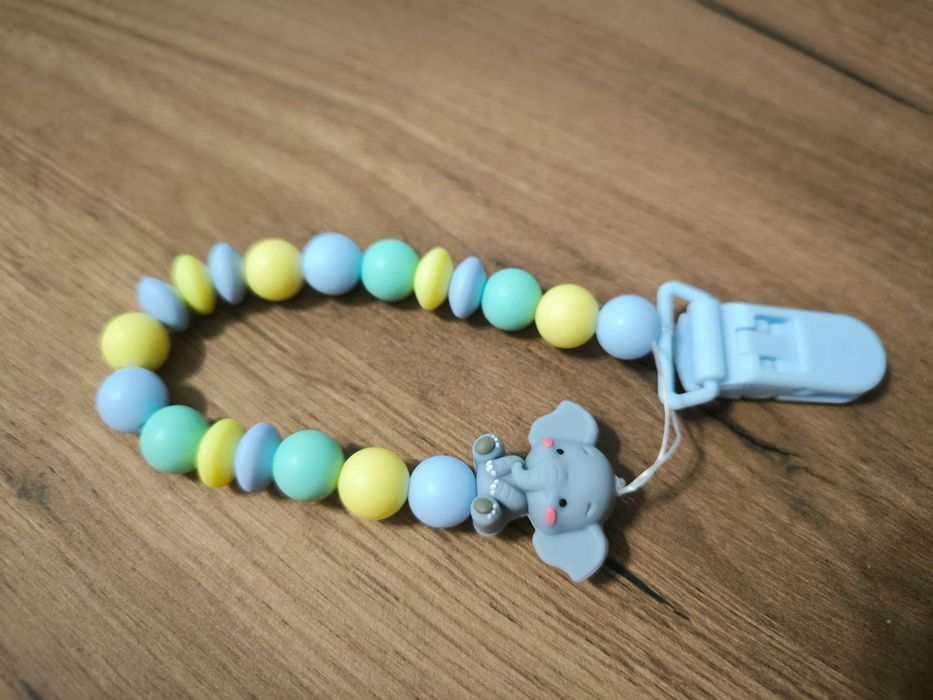 Силиконов клипс за биберон или гризалка