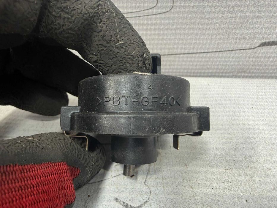 Actuator control suspensie Lexus GS 300 350 430 450H COD: 89241-30040 2009 / [2005-2012] / (5B2)